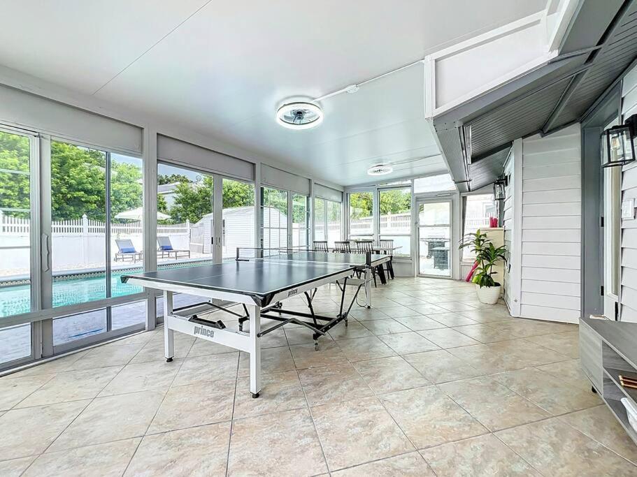 Poolside Paradise Near Siesta Key Beach Sarasota Exterior photo